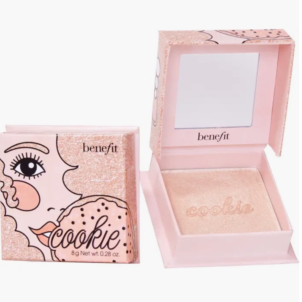 BRAND NEW — Benefit Cosmetics Cookie Highlighter Powder —Shimmering Gold